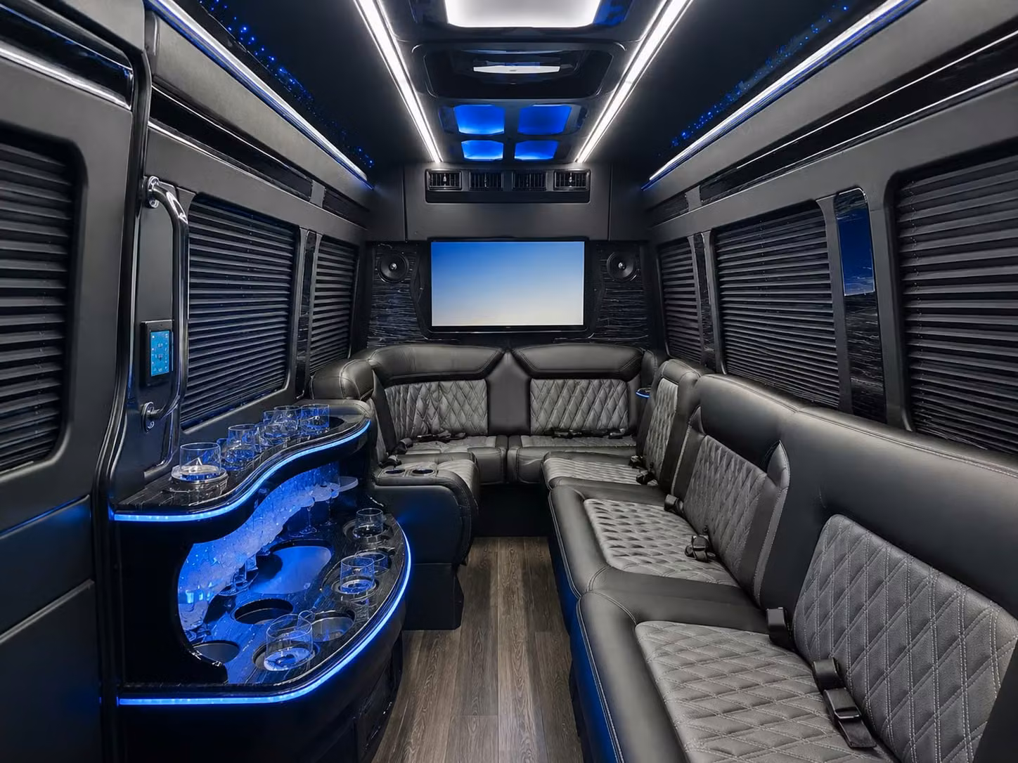 group transportation to ventura county sporting events and local venues