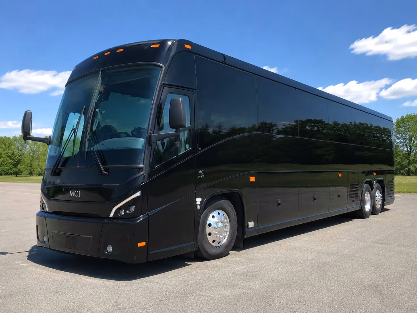 wedding guest shuttle bus rentals in oxnard california